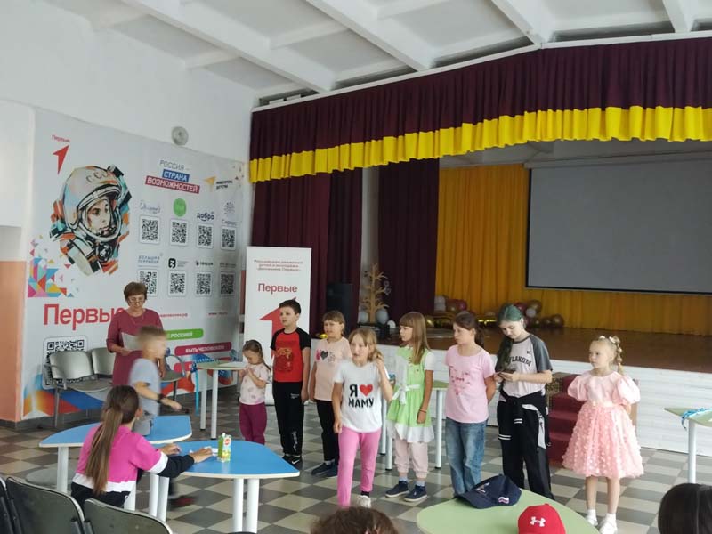 Наступил день закрытия пришкольного лагеря «Непоседы».