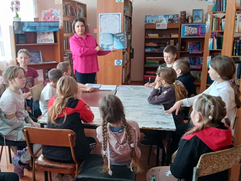 Человек открывает Вселенную.
