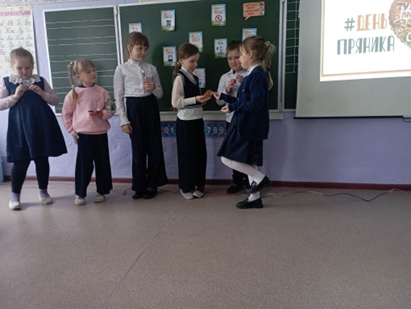 Акция «Международный день пряника с ПДД».