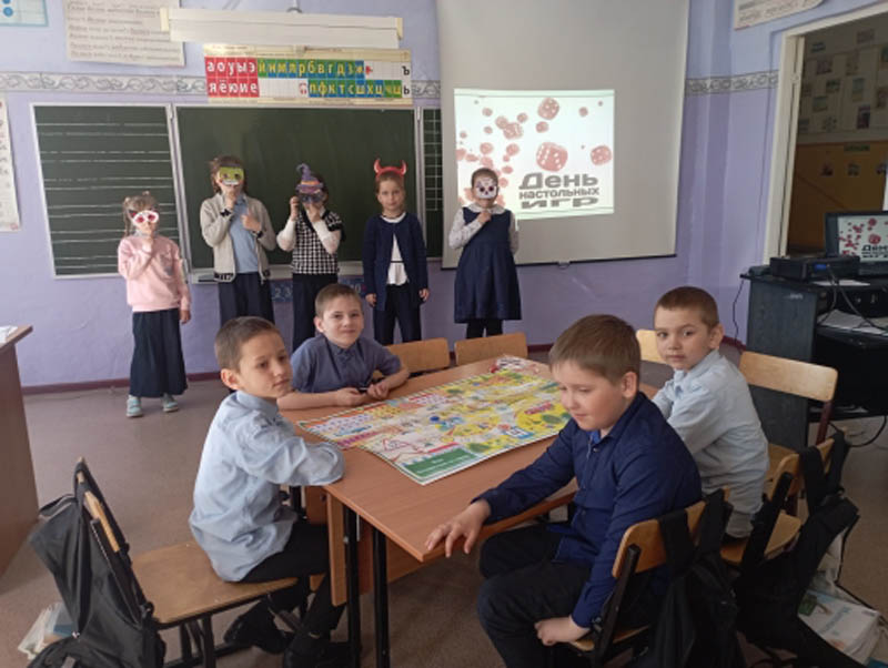 День настольных игр с ПДД: Весело, познавательно и безопасно!.